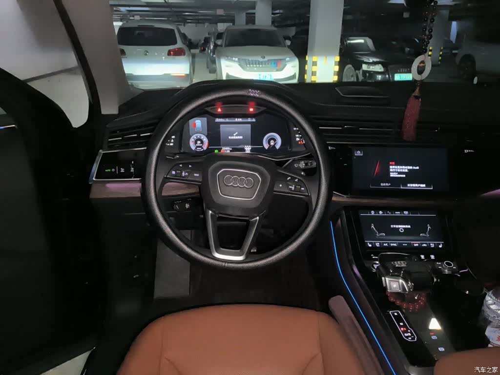 Audi Q7, 2023 11