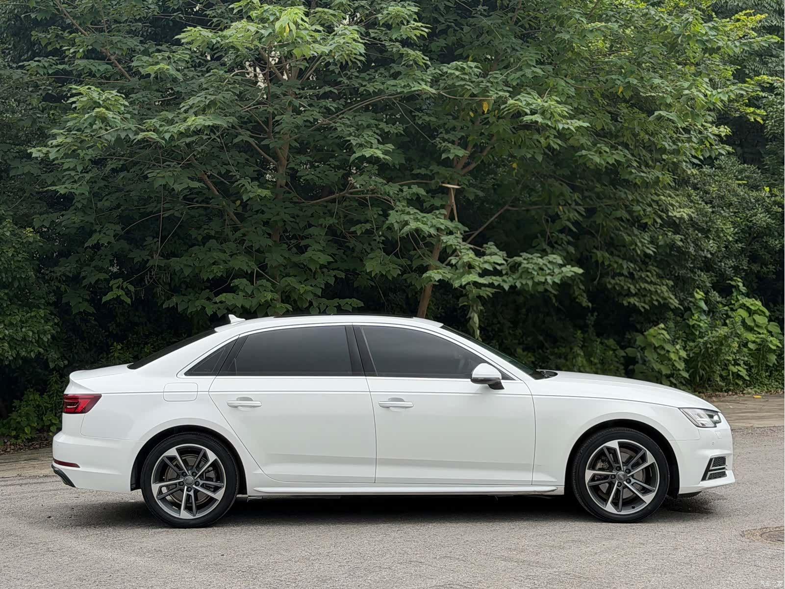 Audi A4L, 2020 6