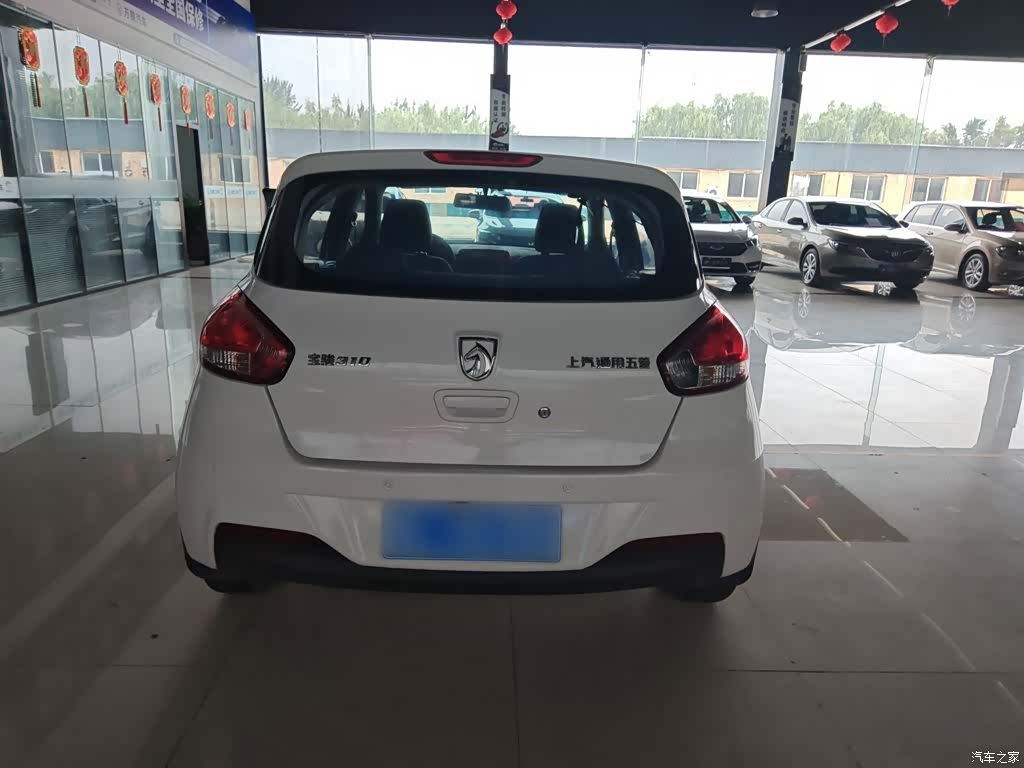 Wuling 310, 2017 12