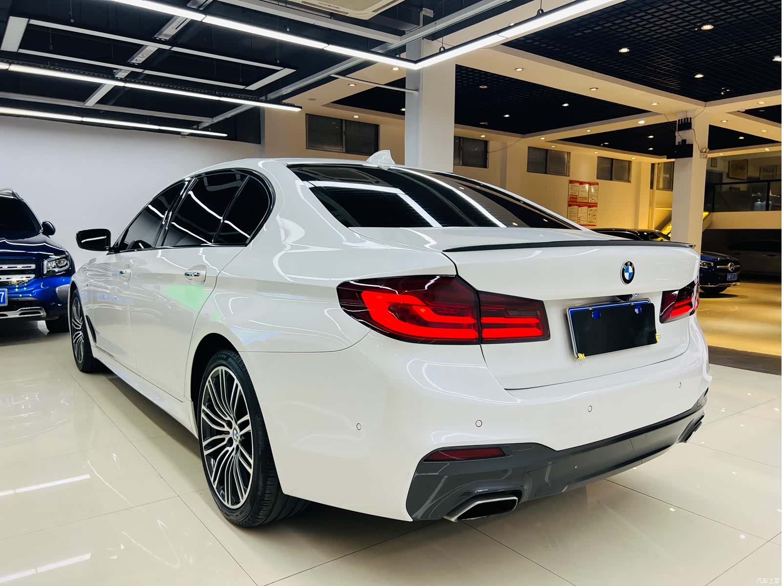 BMW 5 Series, 2018 16