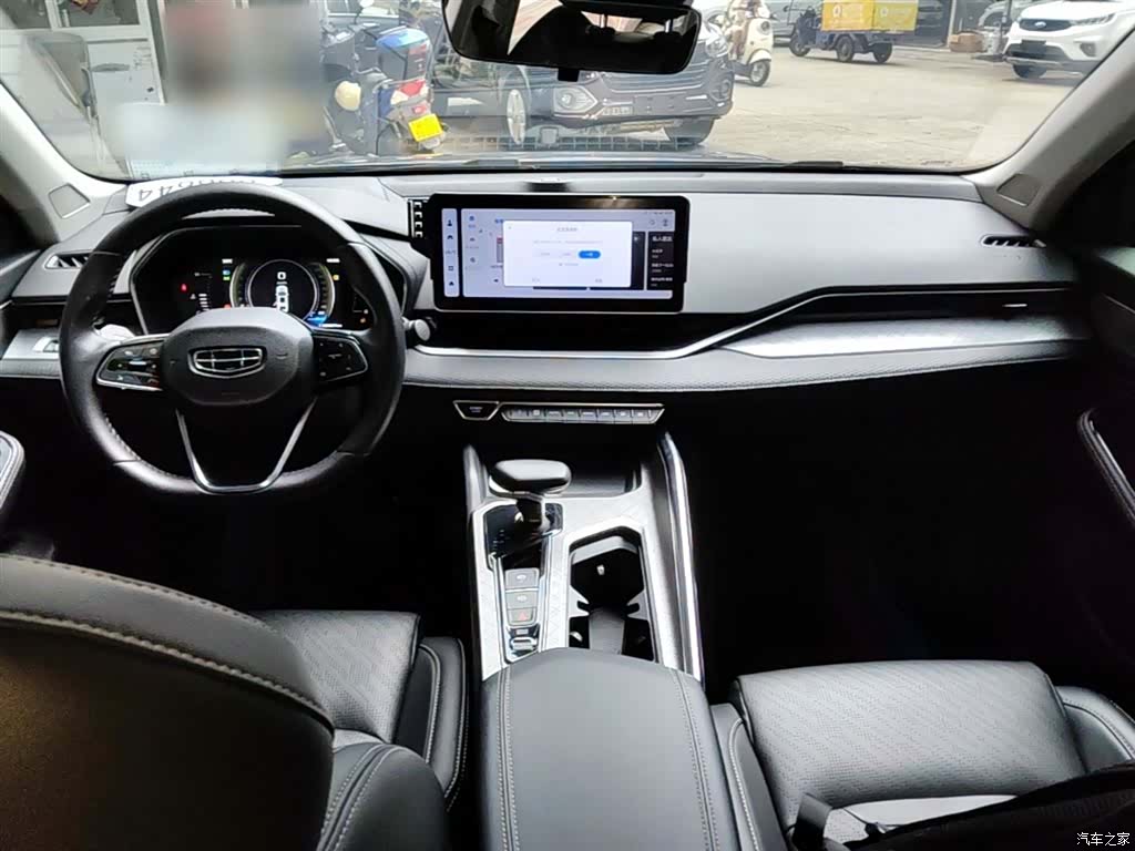 Geely Preface, 2022 10