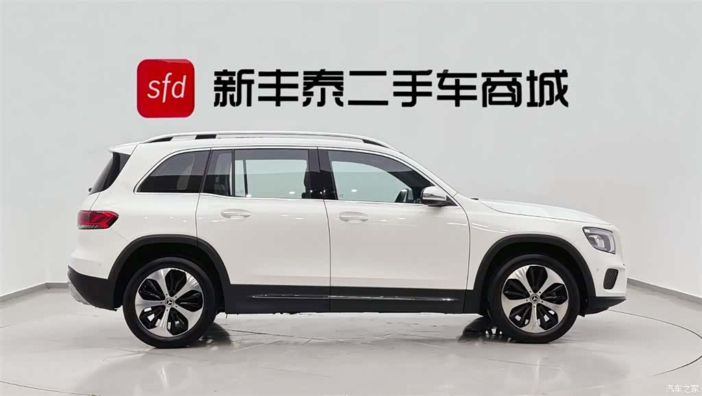 Mercedes-Benz GLB, 2021 3