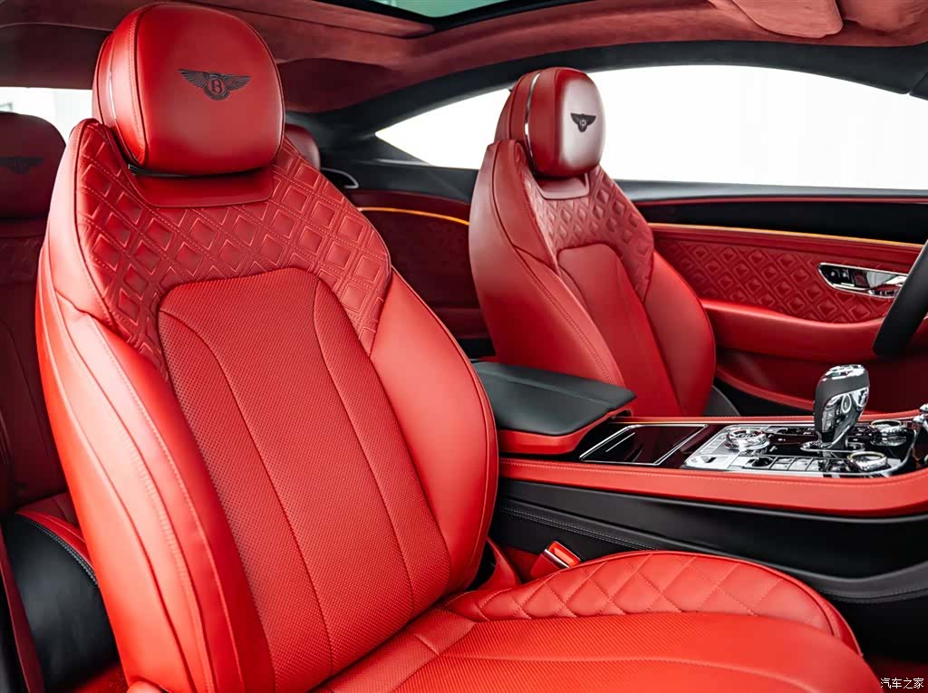 Bentley Continental GT, 2022 13