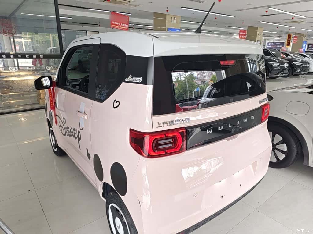 Wuling Yuan, 2022 все фото