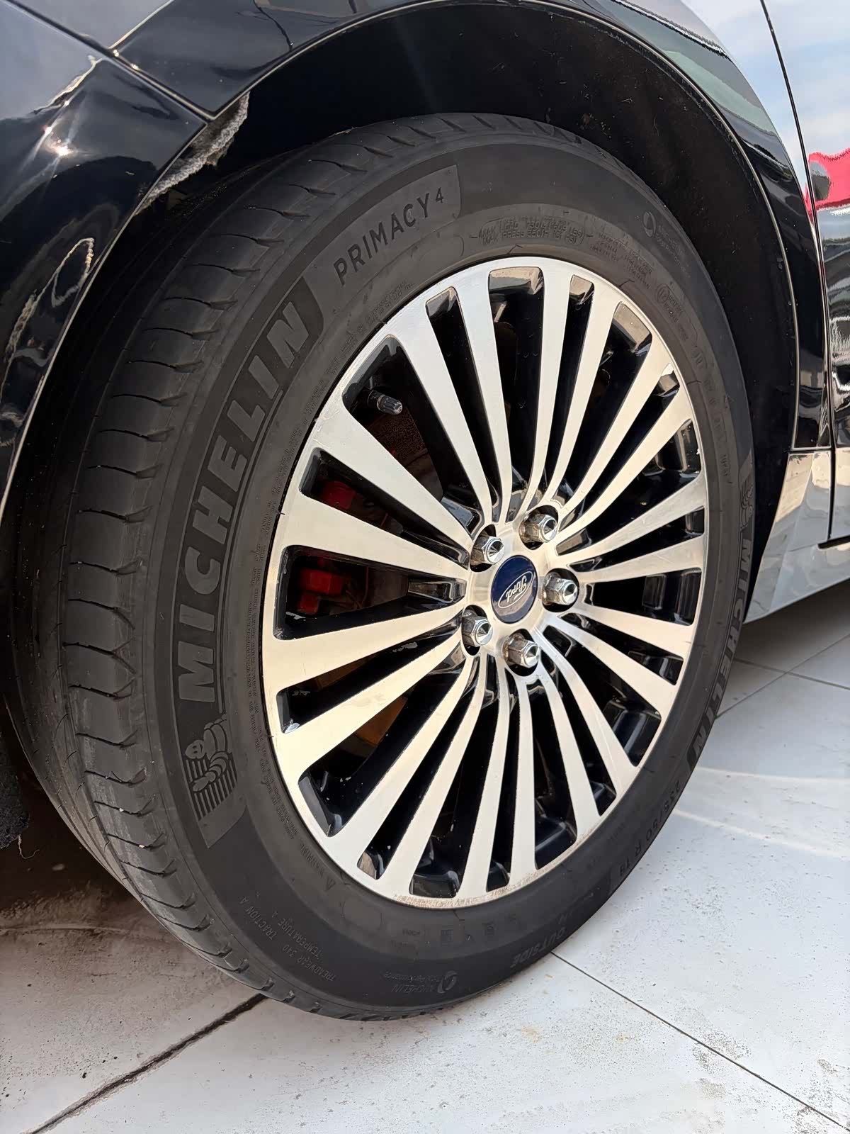 Ford Taurus, 2018 9