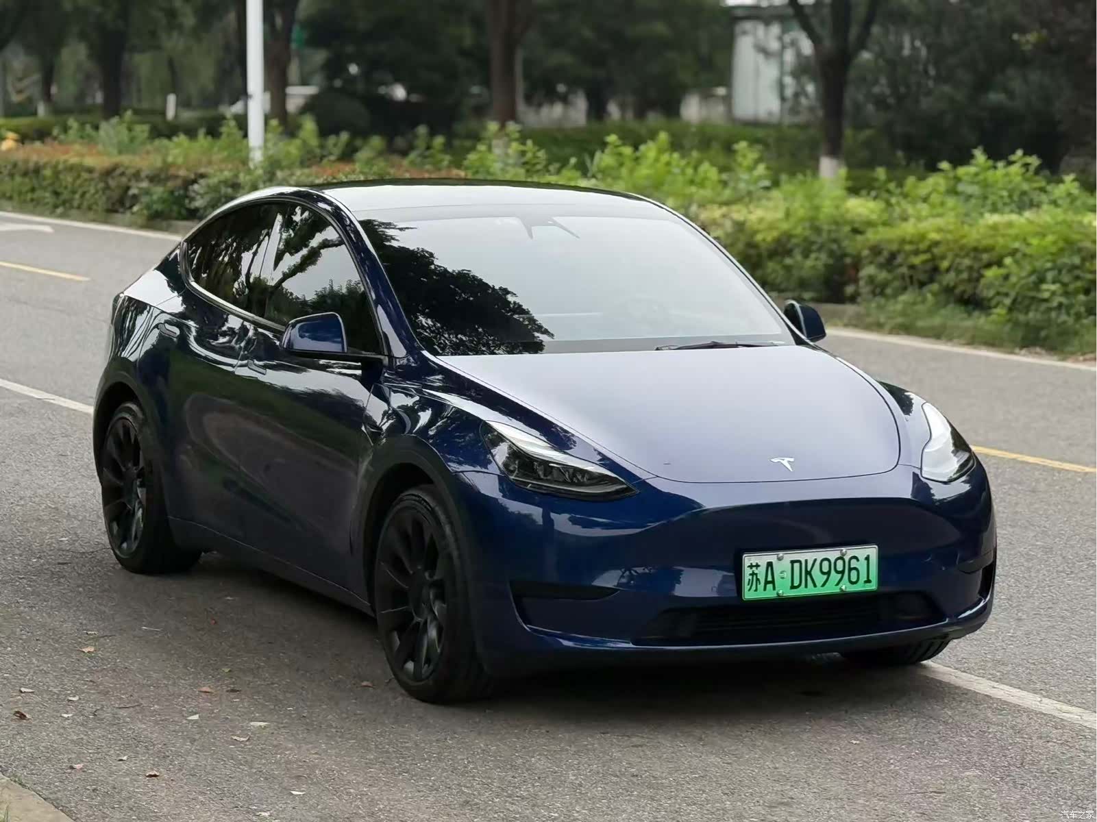 Tesla Model Y, 2022 3