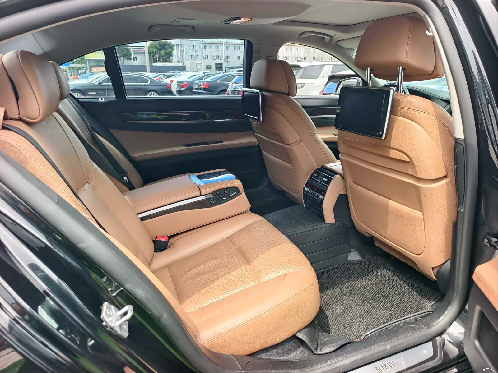 BMW 7 Series, 2013 18