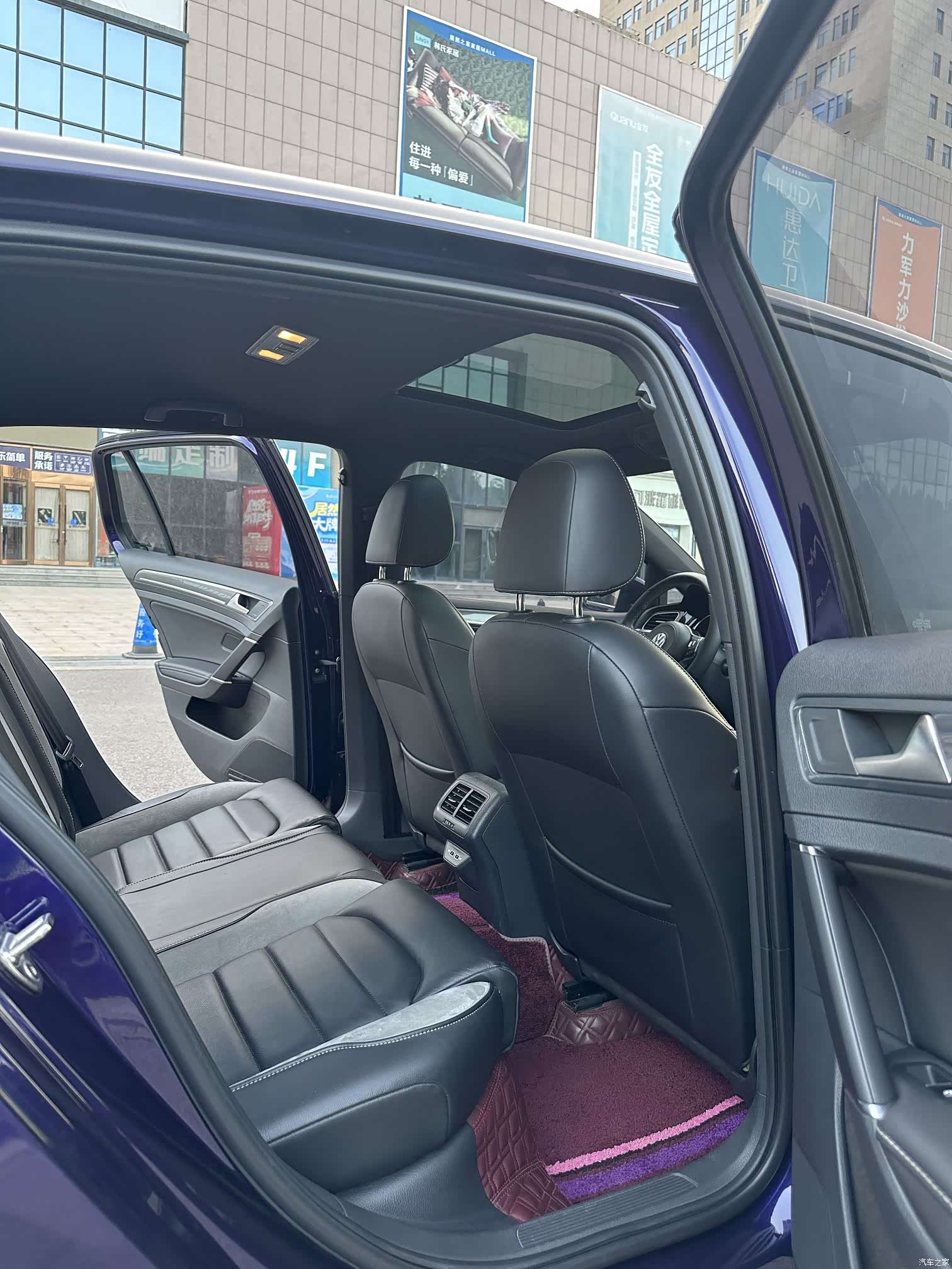Volkswagen Golf, 2019 все фото