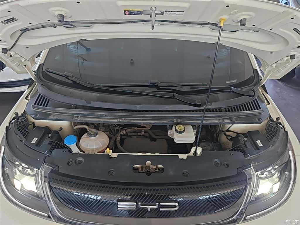 BYD Dolphin, 2023 20