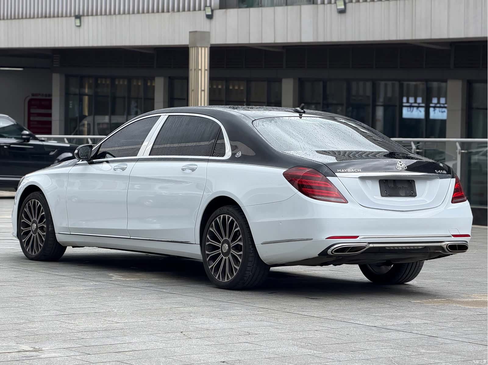 Maybach S-Class, 2021 4