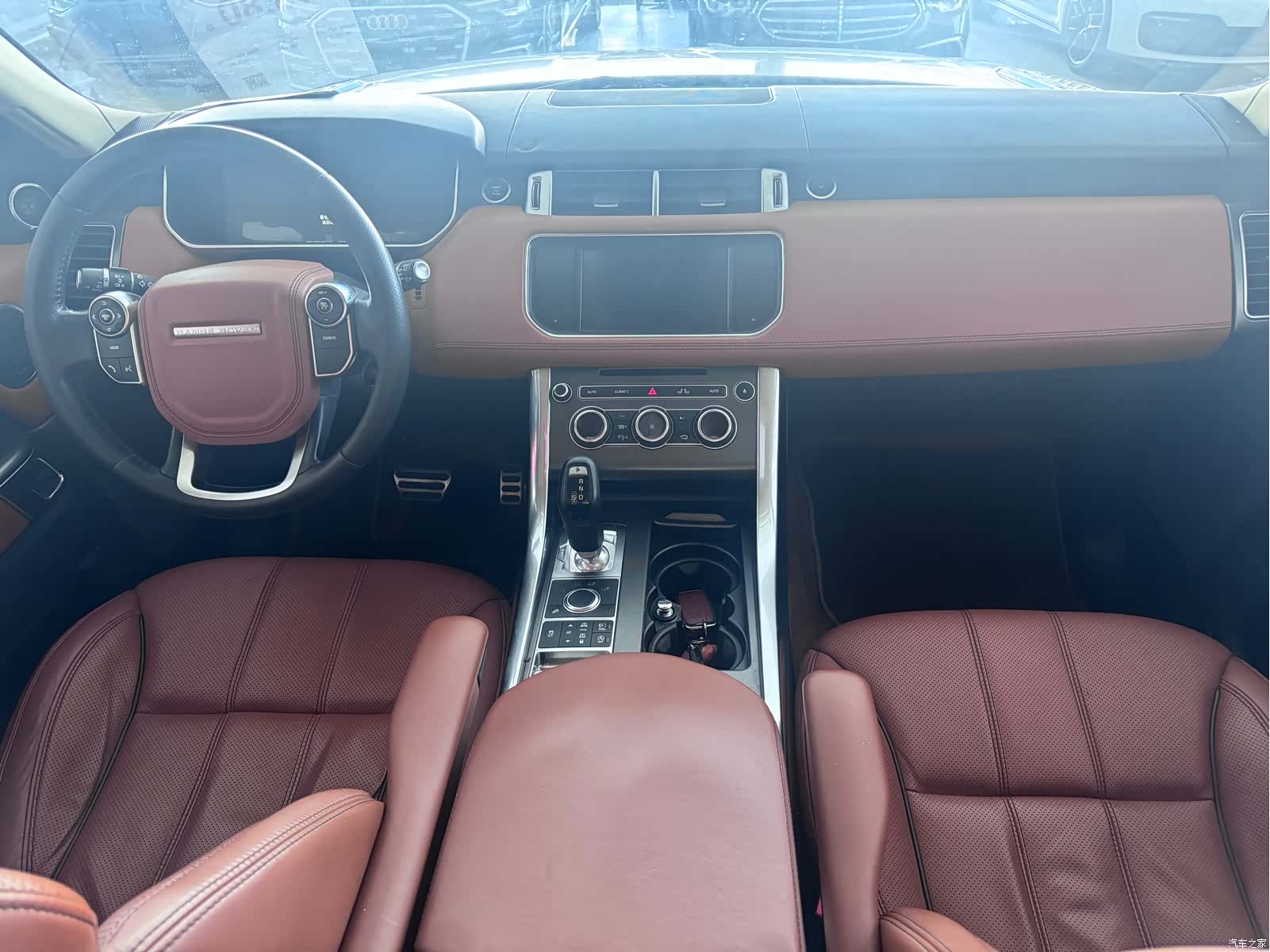 Land Rover Range Rover, 2015 12