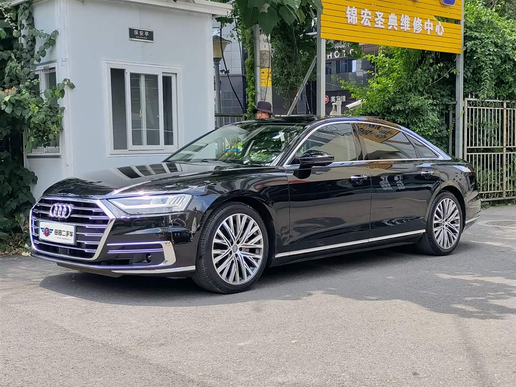 Audi A8