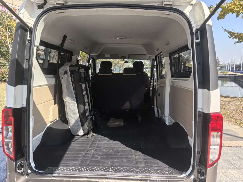 Changan Kuayue Cross Star V5