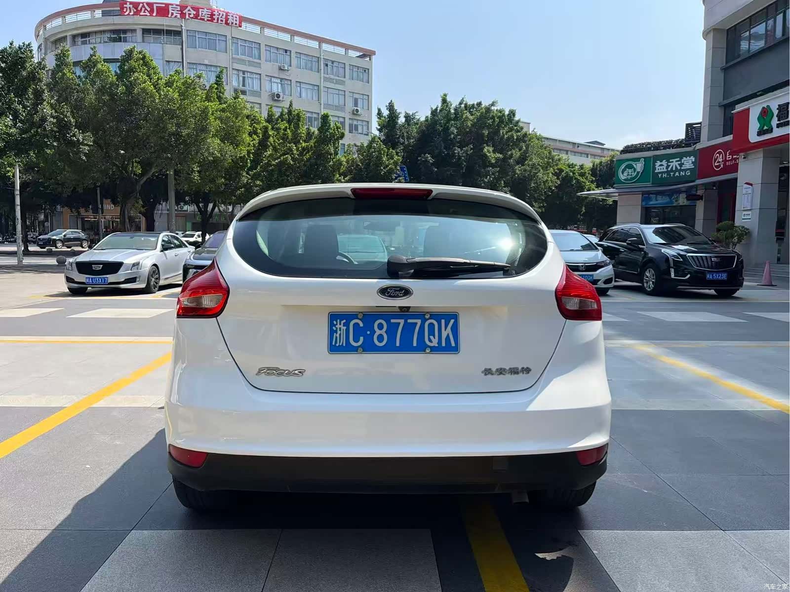 Ford Focus, 2019 все фото