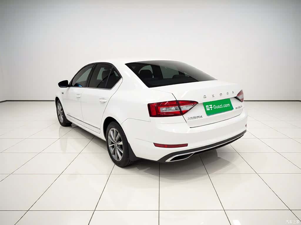 Skoda Octavia, 2021 10