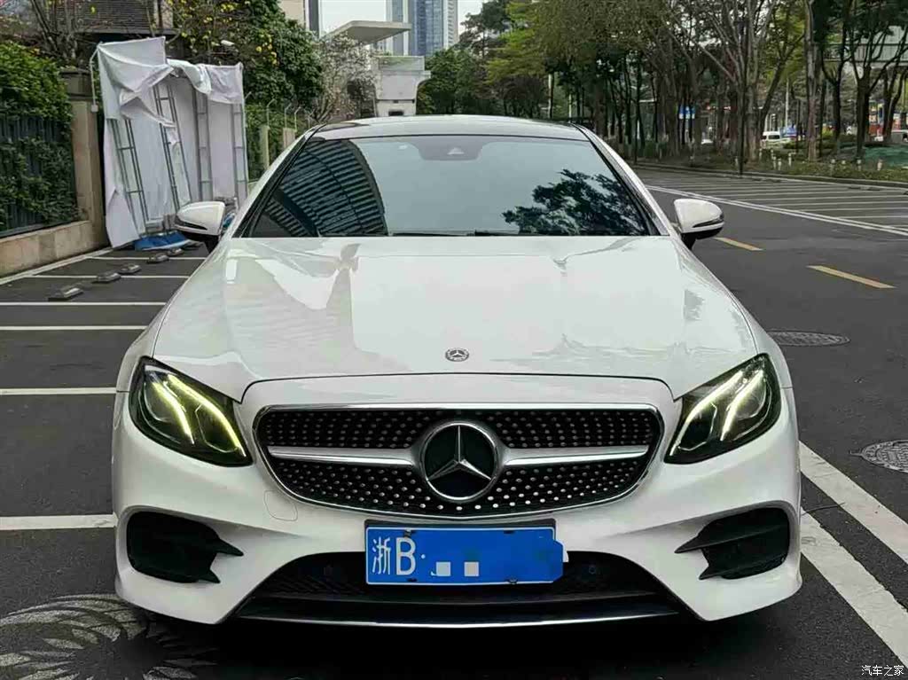 Mercedes-Benz E-Class, 2018 3