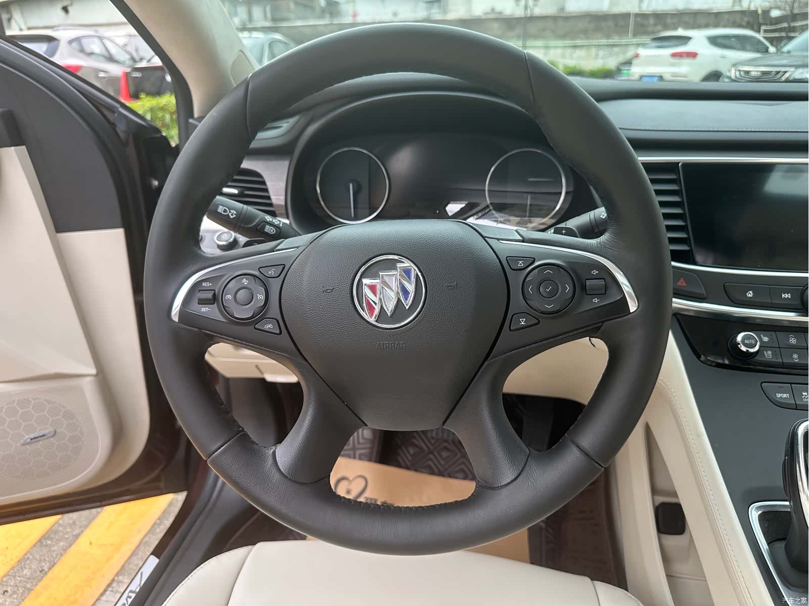 Buick LaCrosse, 2021 8