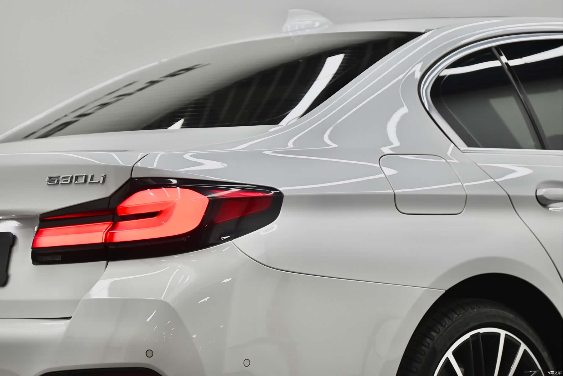 BMW 5 Series, 2021 35