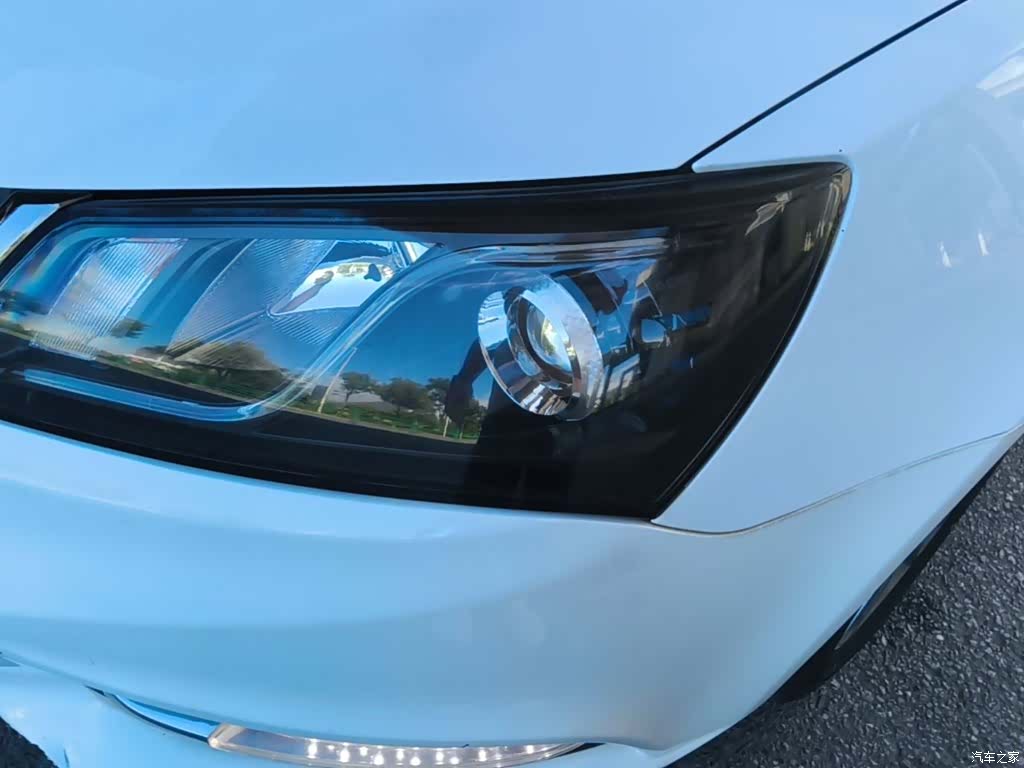 Geely Emgrand, 2017 24