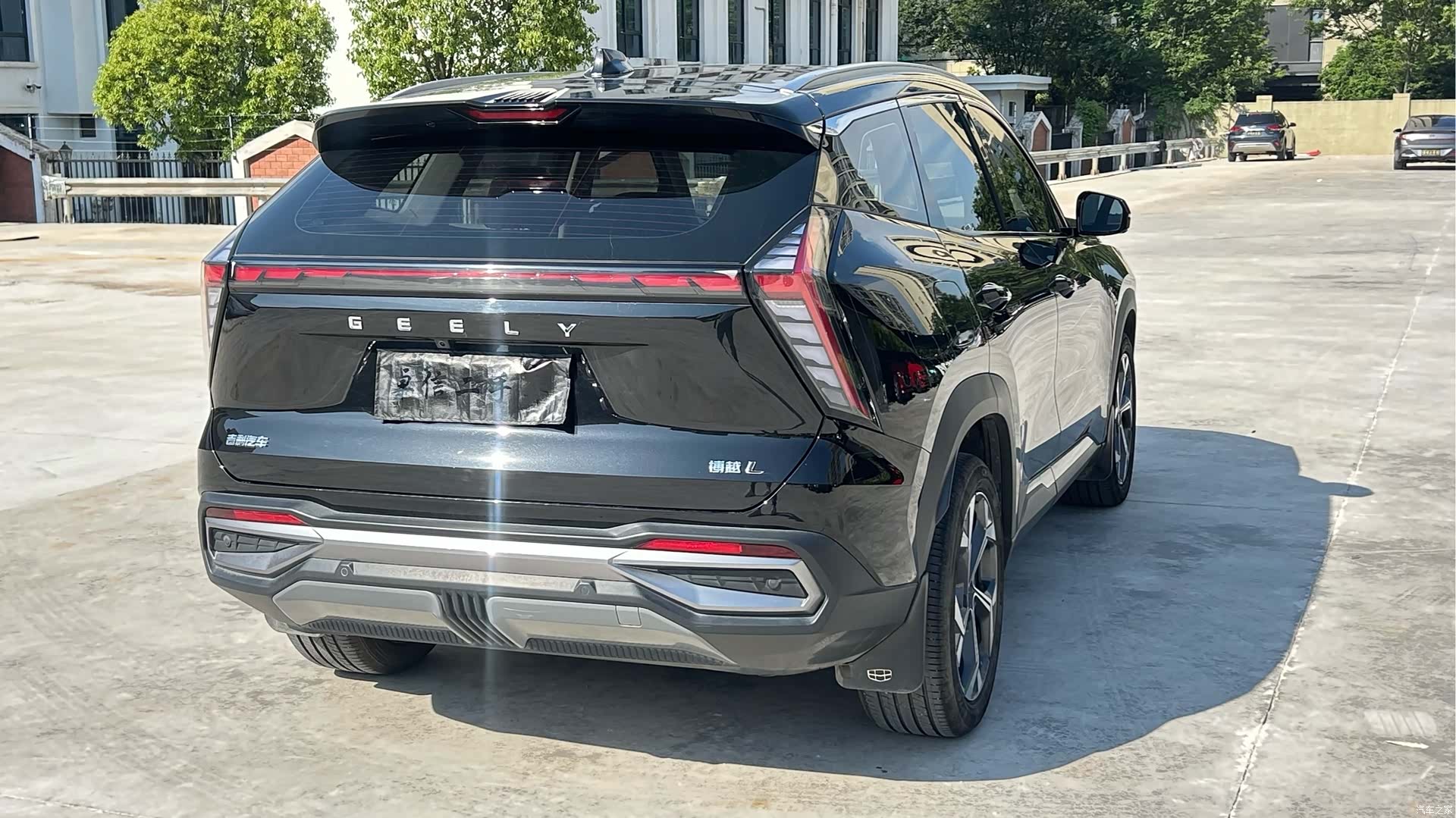 Geely Boyue, 2025 12