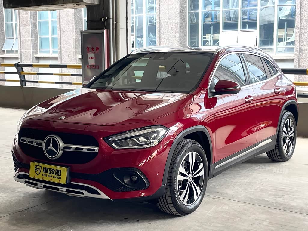 Mercedes-Benz GLA