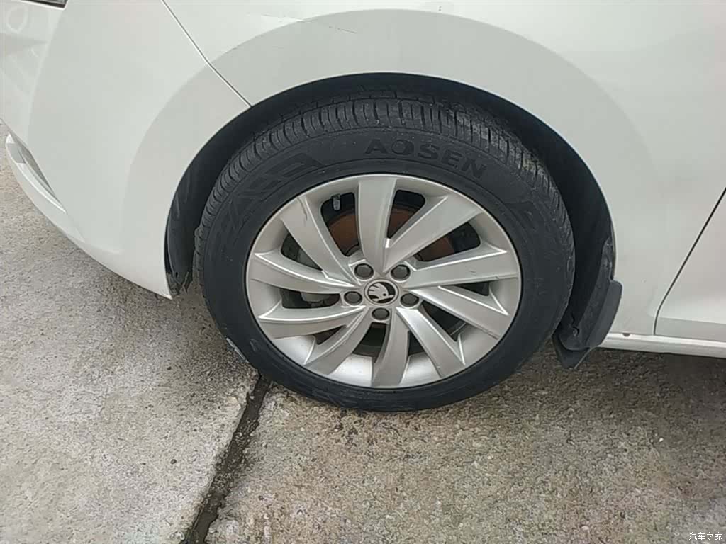 Skoda Rapid, 2019 23