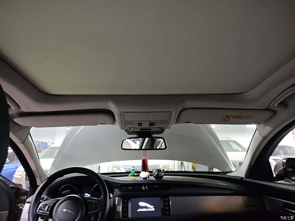 Jaguar XF, 2016 18