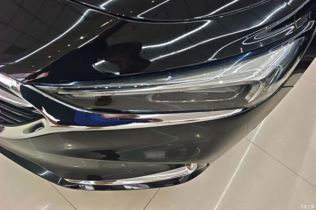 Buick LaCrosse, 2020 все фото