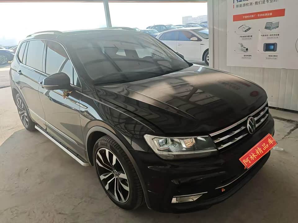 Volkswagen Tiguan L