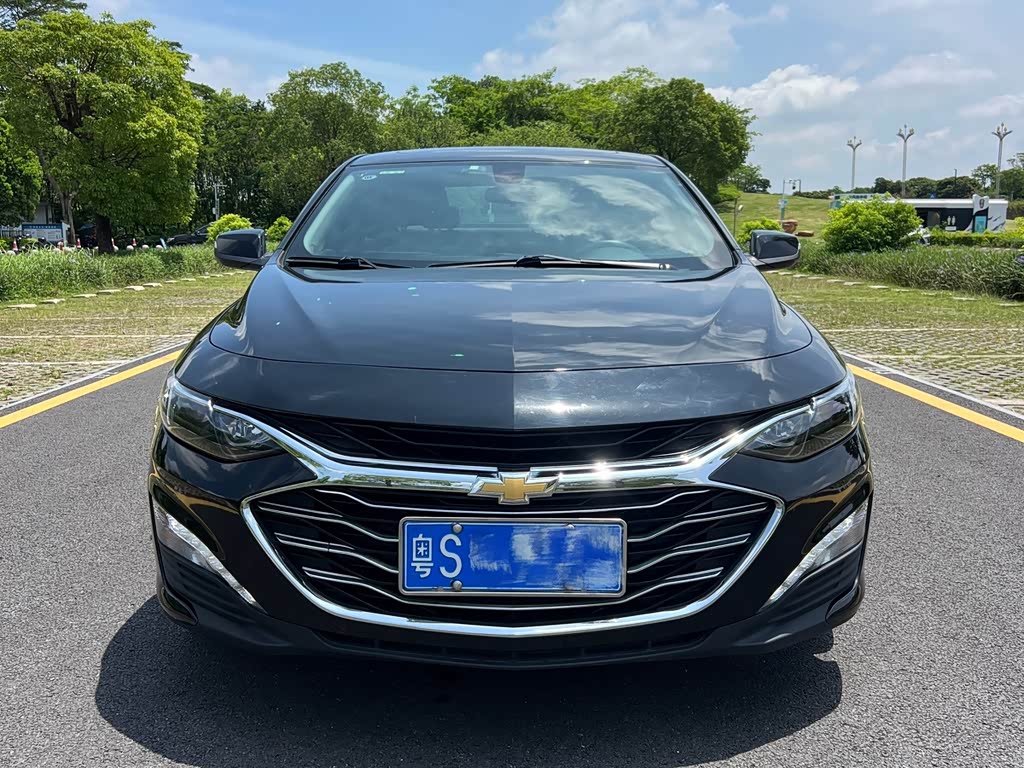 Chevrolet Malibu XL