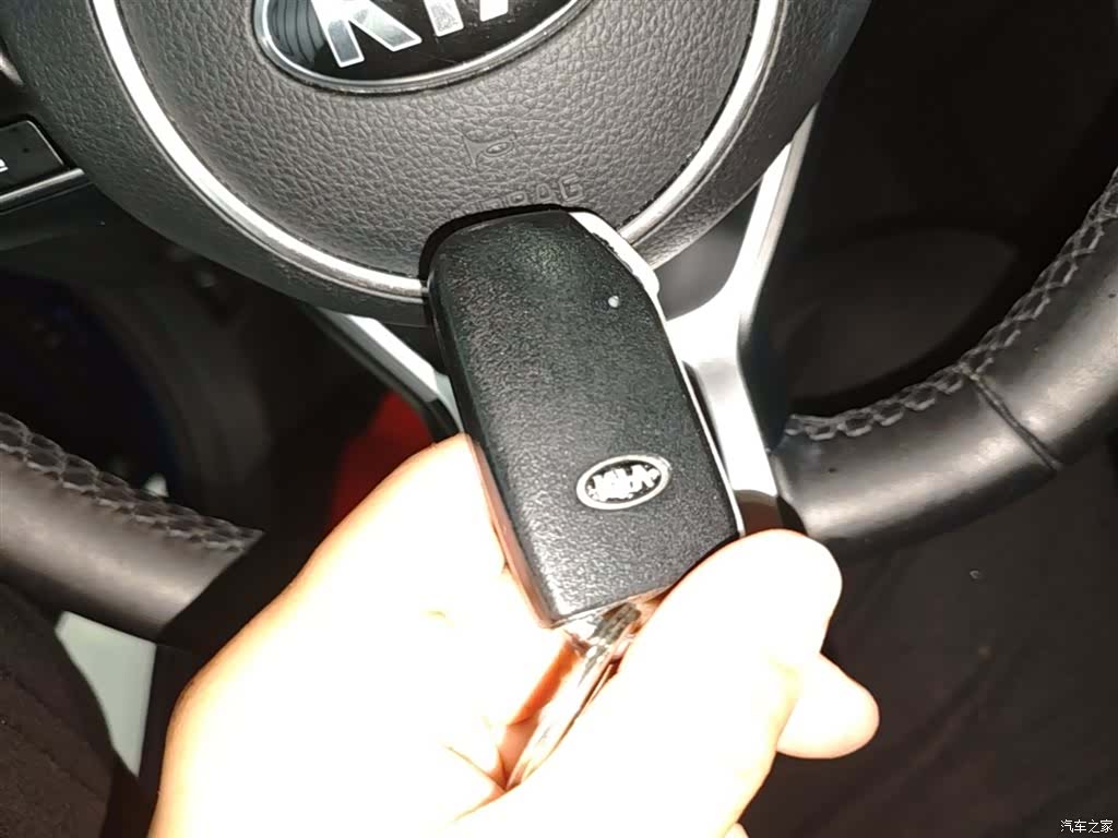 Kia K5, 2021 9