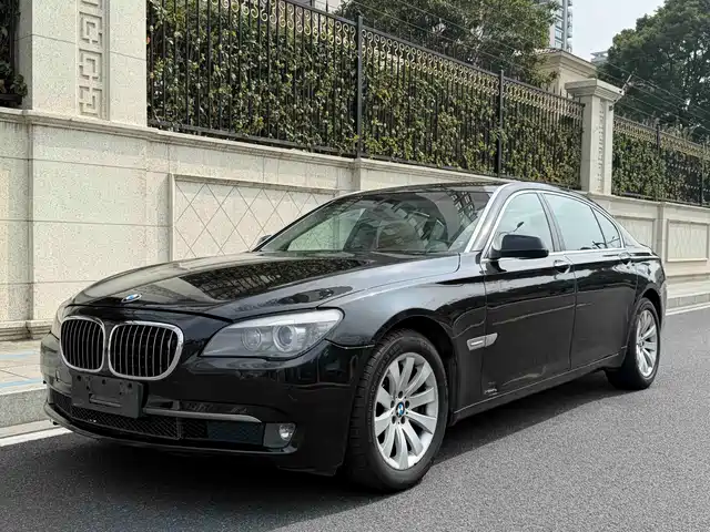 BMW 7-Series 2009 — купить из Китая под заказ