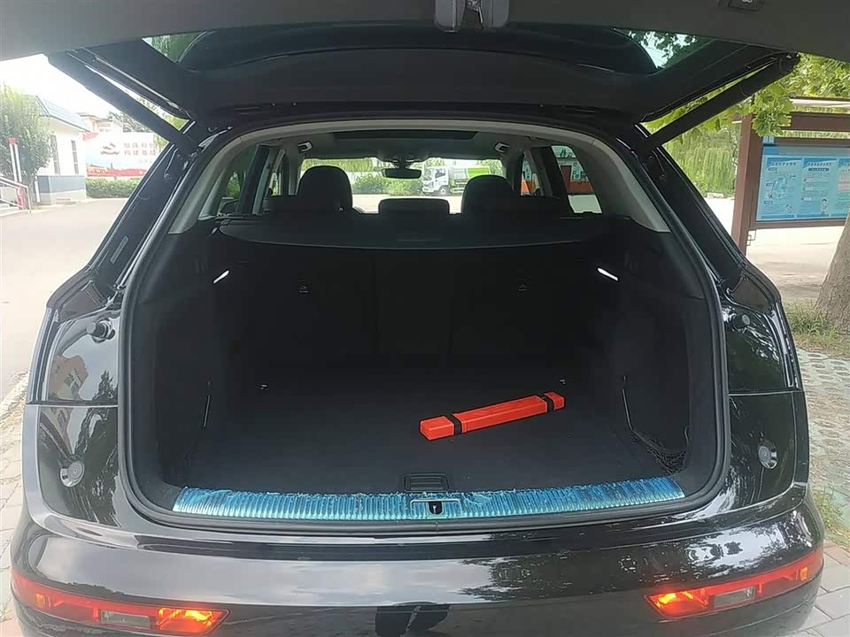 Audi Q5L Audi Q5L