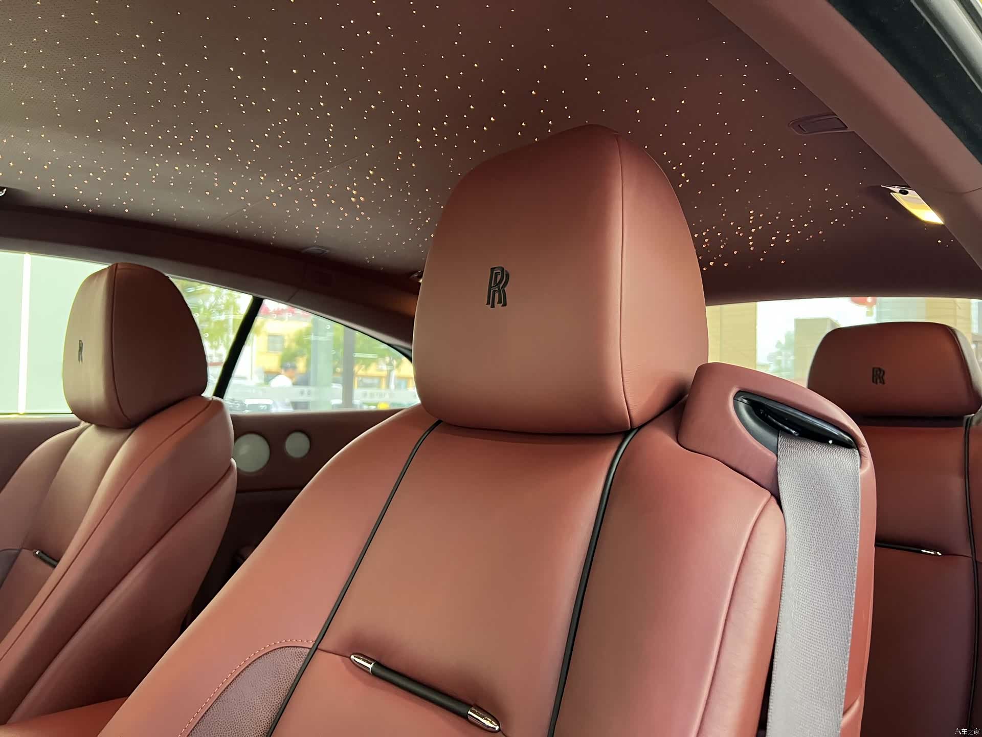 Rolls-Royce Wraith, 2017 21