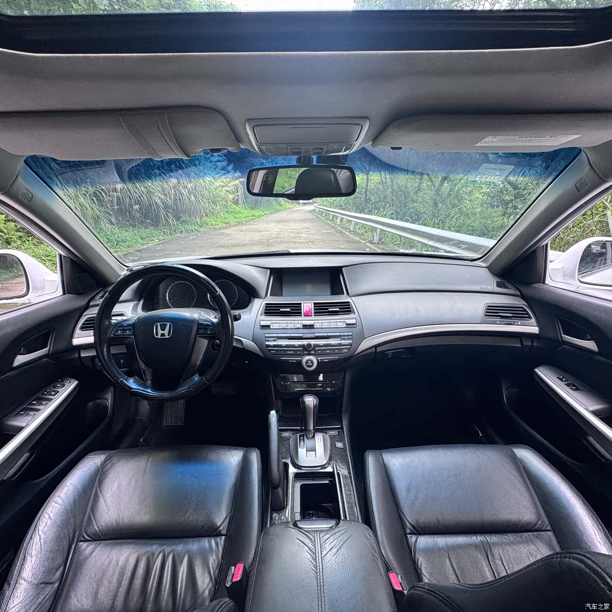 Honda Accord, 2012 8