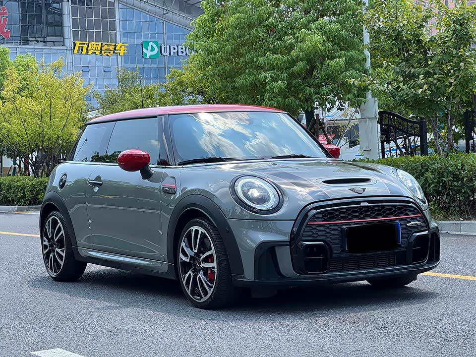 MINI JCW