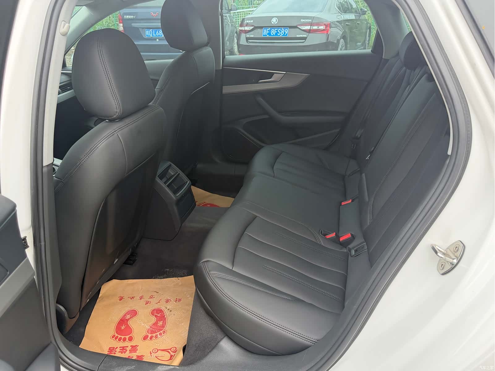 Audi A4L, 2018 4