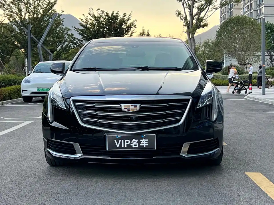 Cadillac XTS