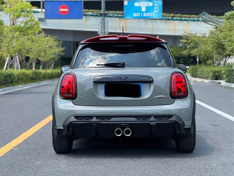 MINI JCW