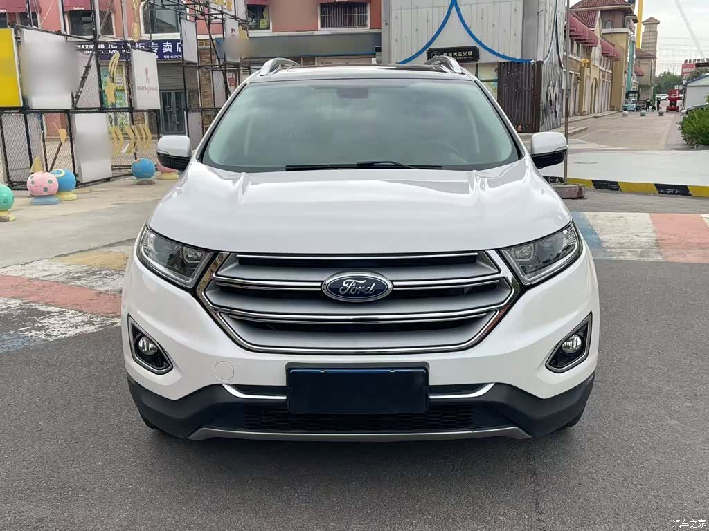 Ford Edge, 2019 3
