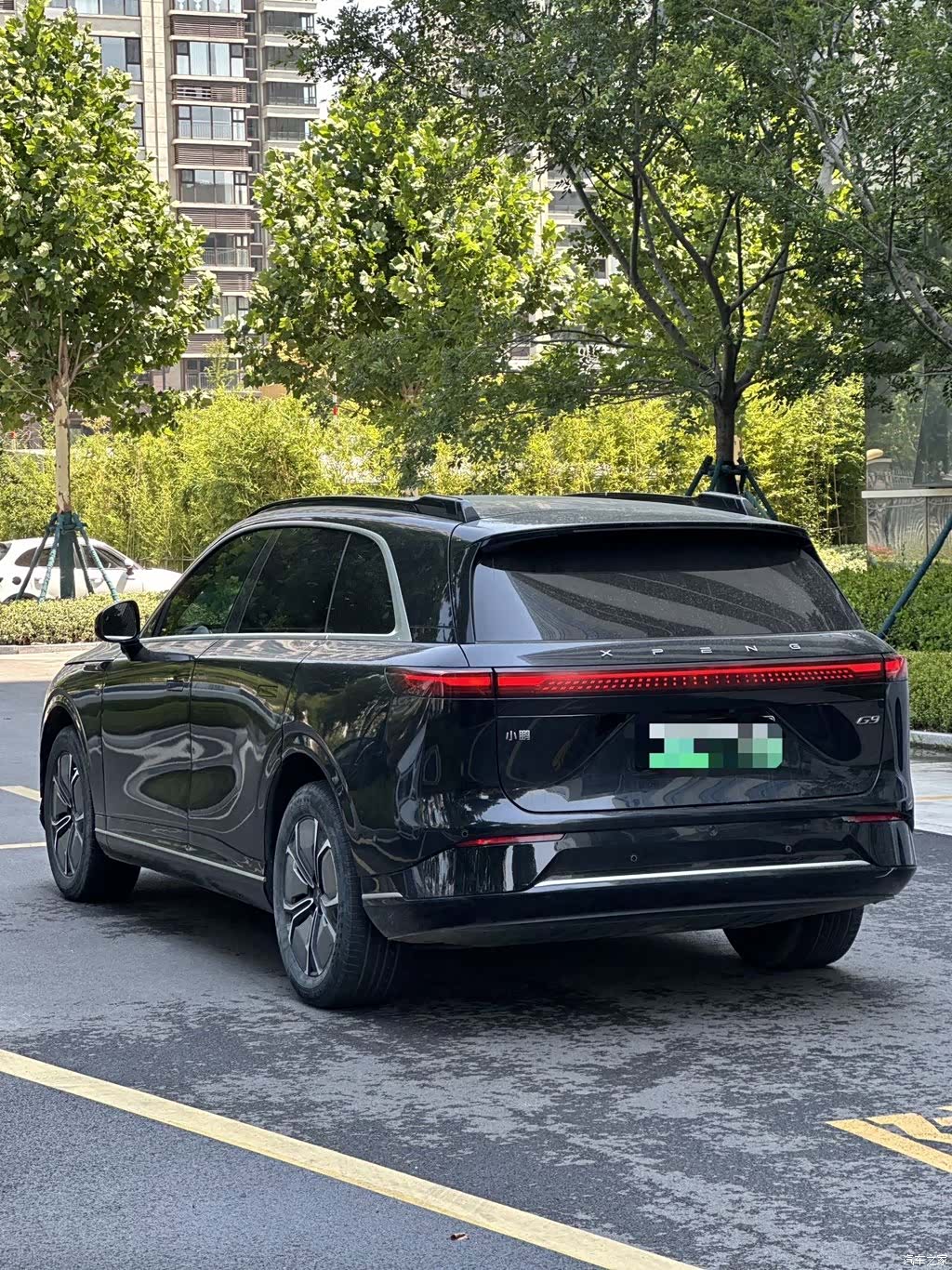 Xpeng G9, 2023 9