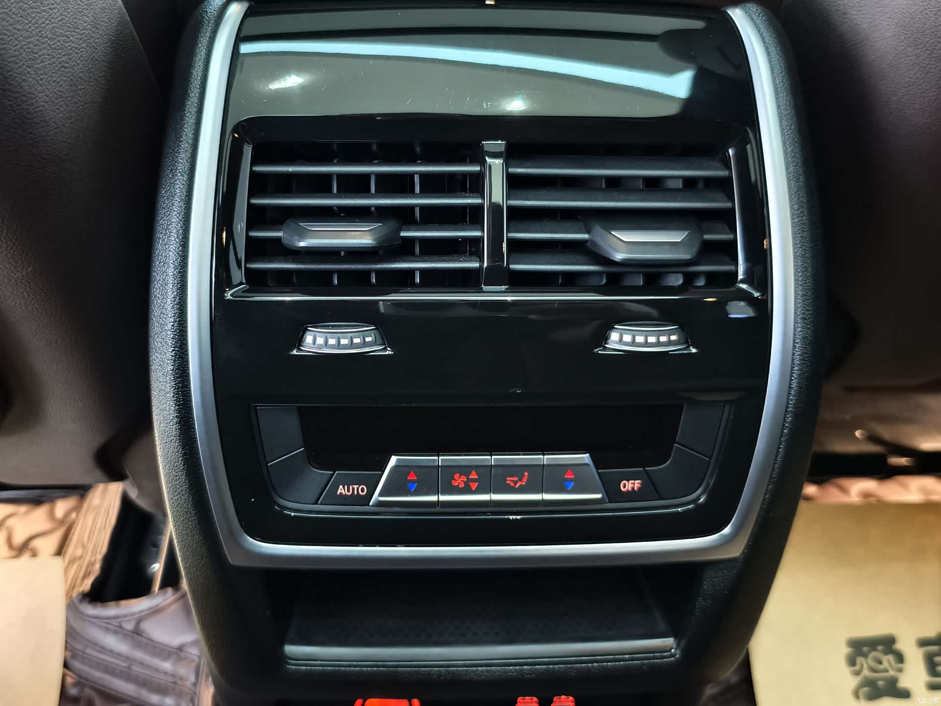 BMW X5, 2025 11