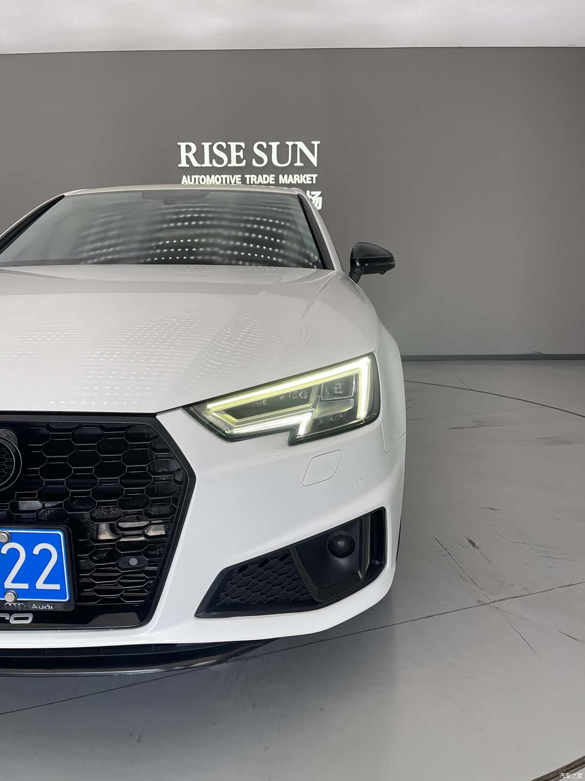 Audi A4L, 2019 13