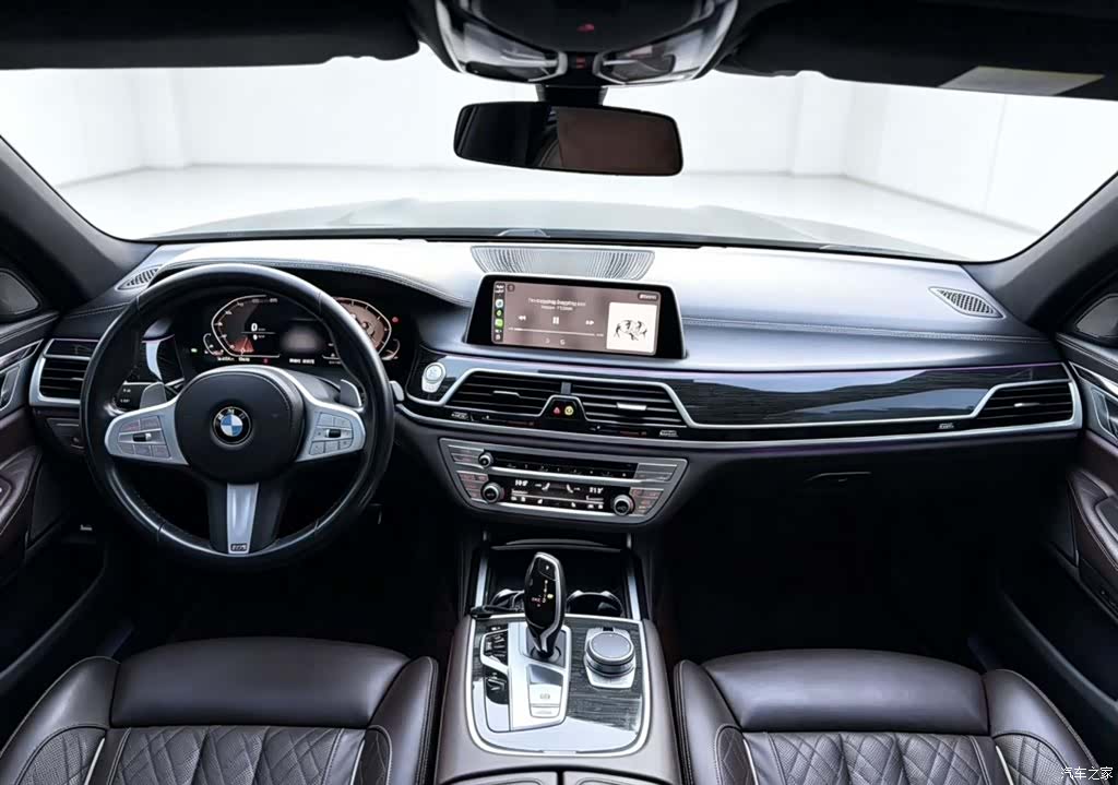 BMW 7 Series, 2021 4
