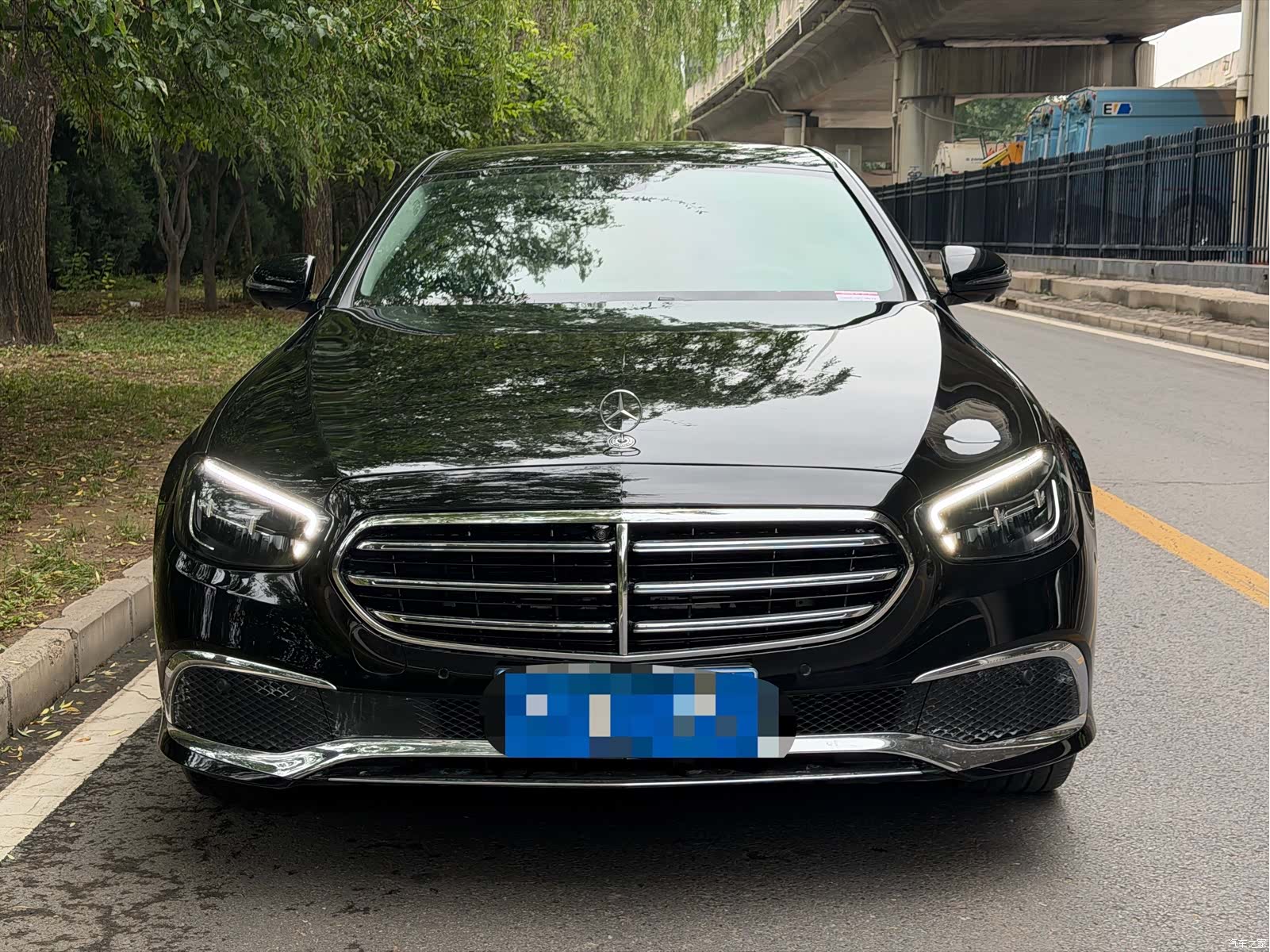 Mercedes-Benz E-Class, 2023 2
