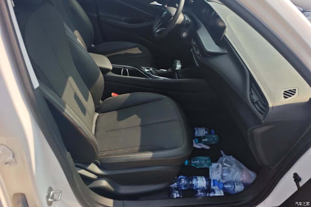 Buick Verano, 2023 8