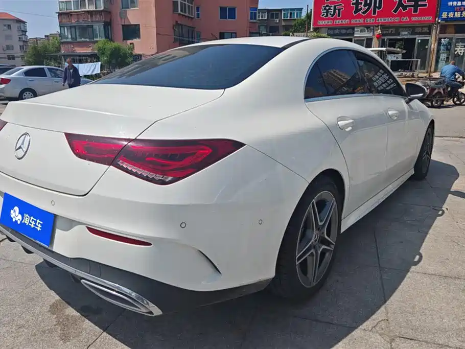 Mercedes-Benz CLA