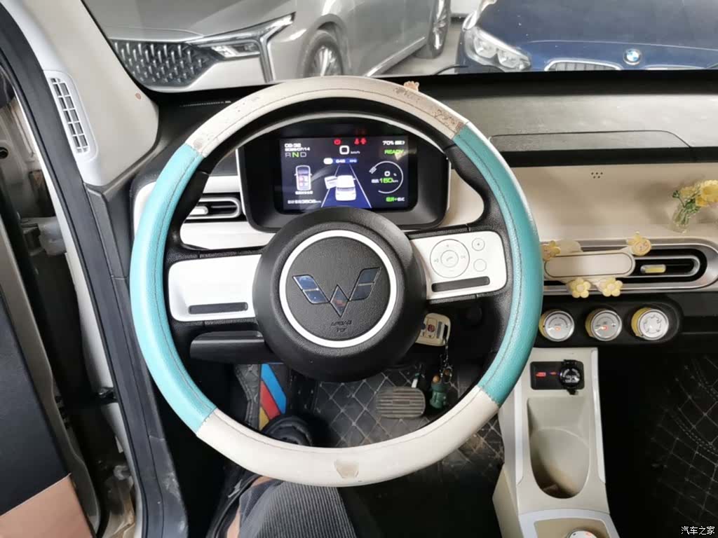 Wuling MINIEV, 2025 11
