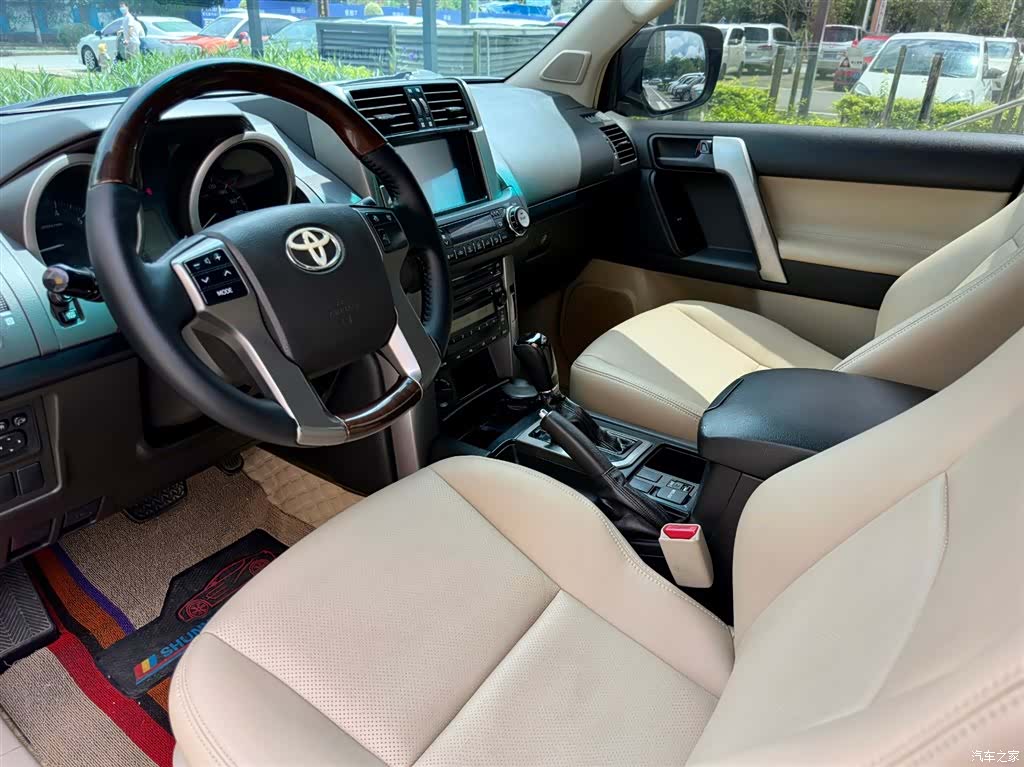 Toyota Prado, 2013 10