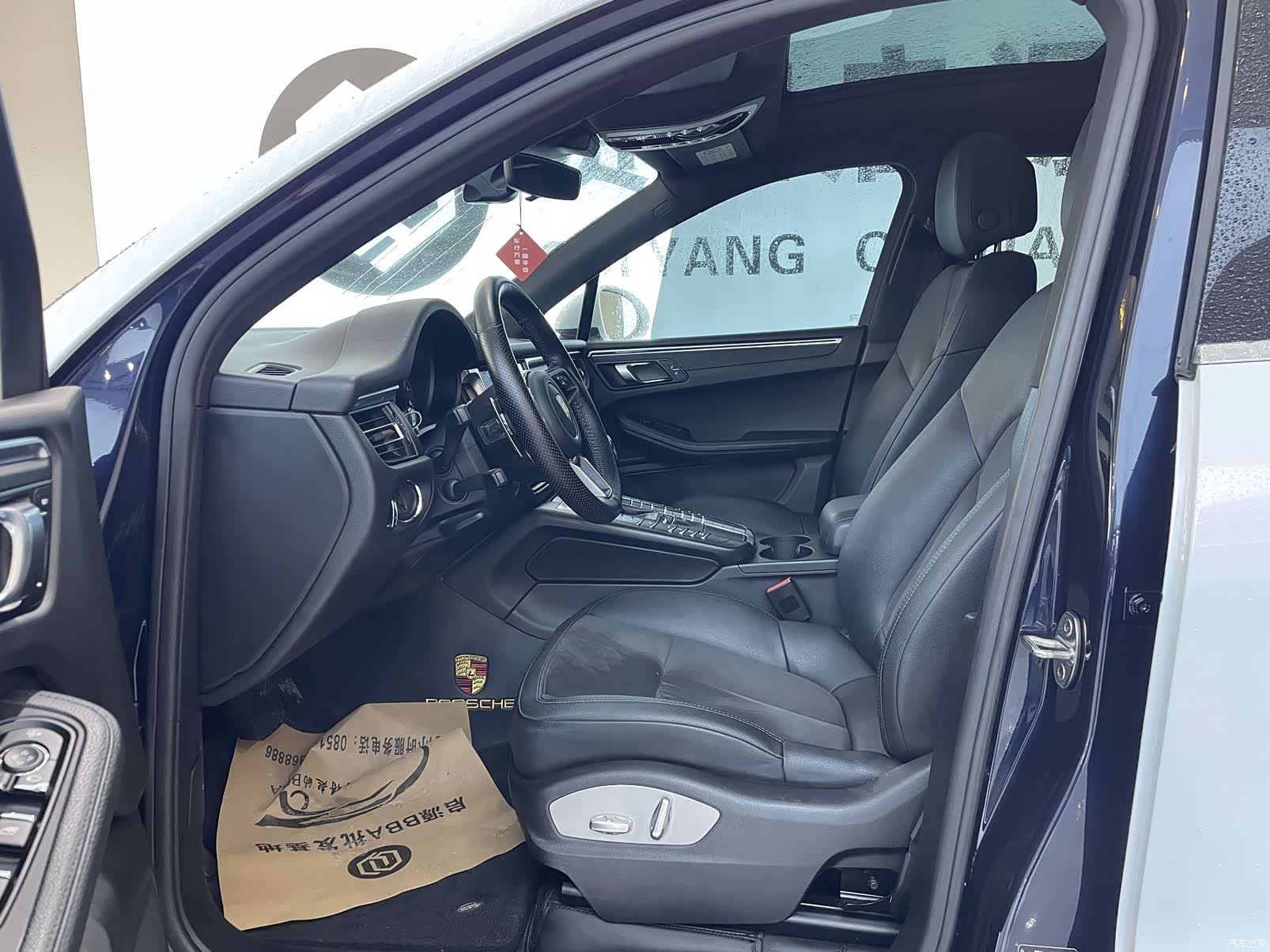 Porsche Macan, 2019 все фото
